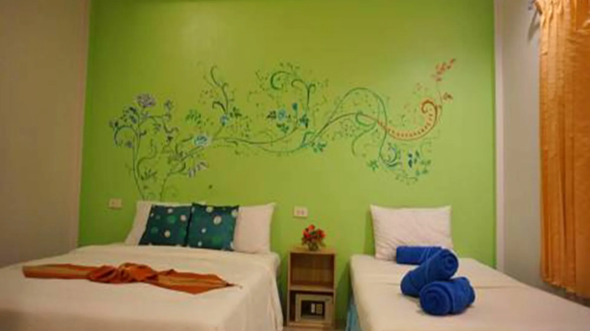 De​ Lanta Place Ko Lanta 2*,  Thailandia