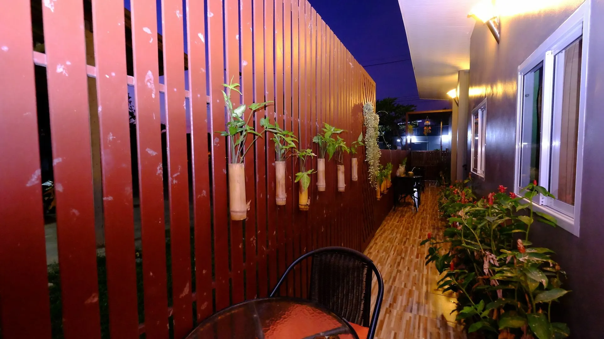 De​ Lanta Place Ko Lanta 2*,  Thailandia